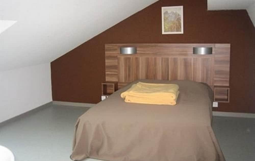Vacancéole - Les Gentianes Aparthotel 2*